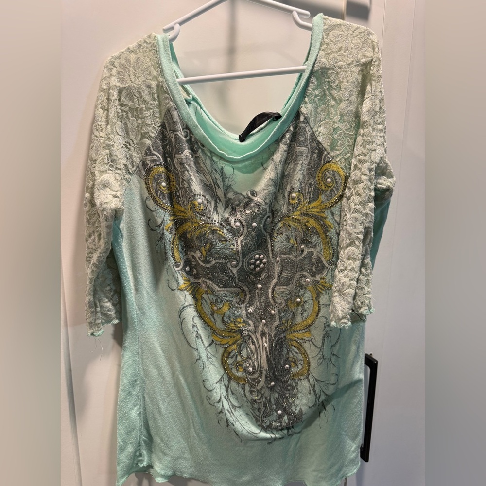 Angels & Diamonds Mint Green Lace Blouse